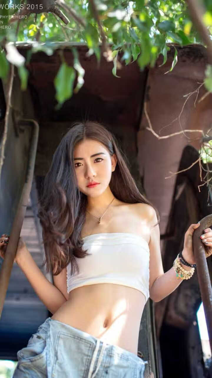 开云官网APP下载-城市夜跑节：灯火阑珊中的运动狂欢，城市夜徒