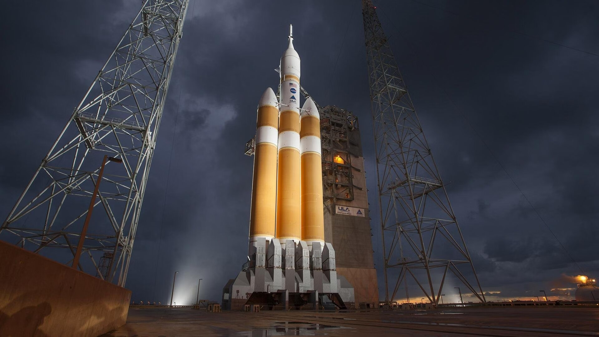 开云体育APP下载-球迷“自制”短视频：最燃最感人的现场瞬间都在这里！，球迷搞笑视频