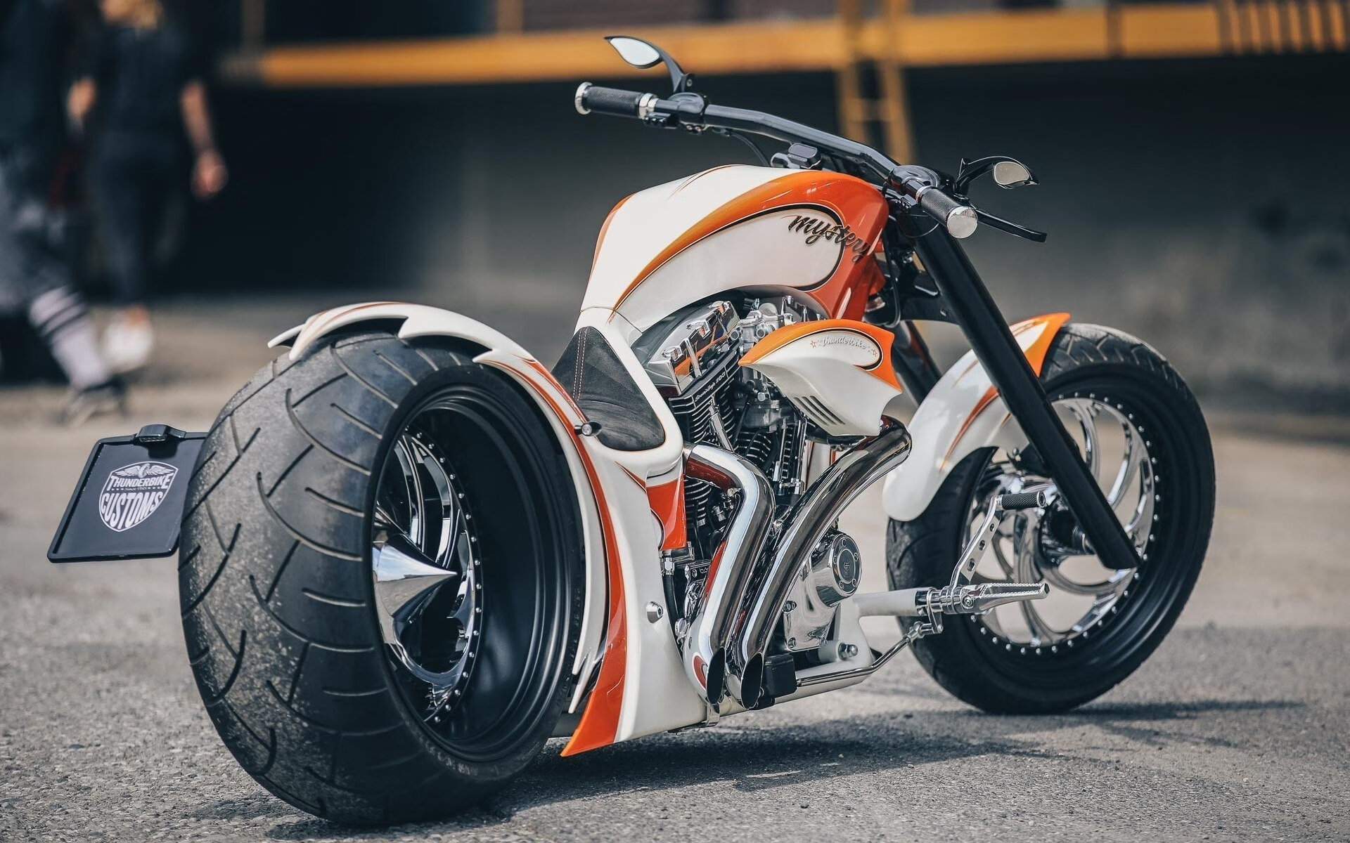 国足奋力抗争晋级,成为国际比赛八强队之一,国足挺进八强