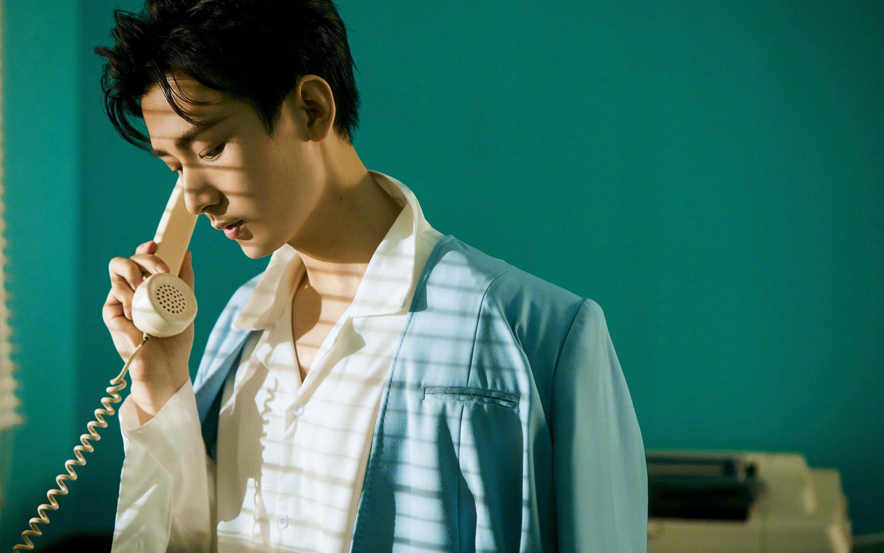 快船击退国王，乔治与伦纳德合砍50分，快船乔治伦纳德海报