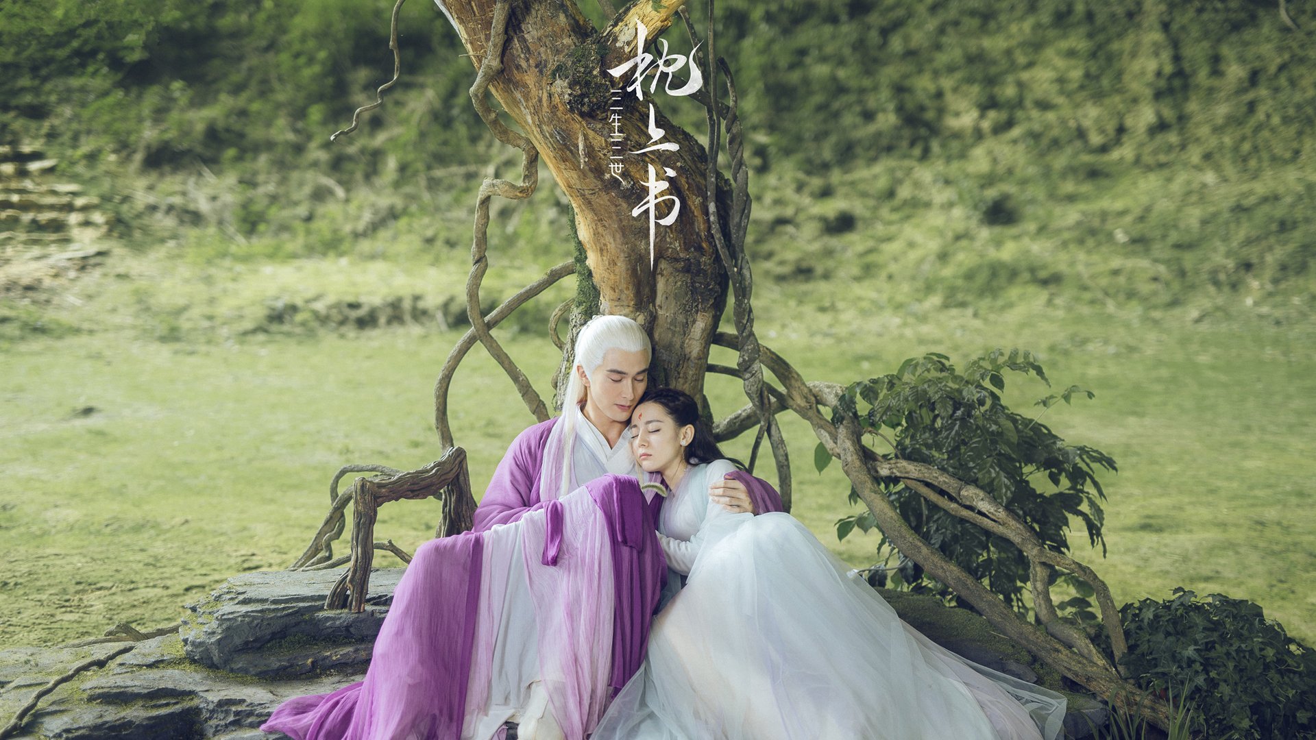 强强碰撞:球场上的精彩瞬间令人热血沸腾,强强相碰