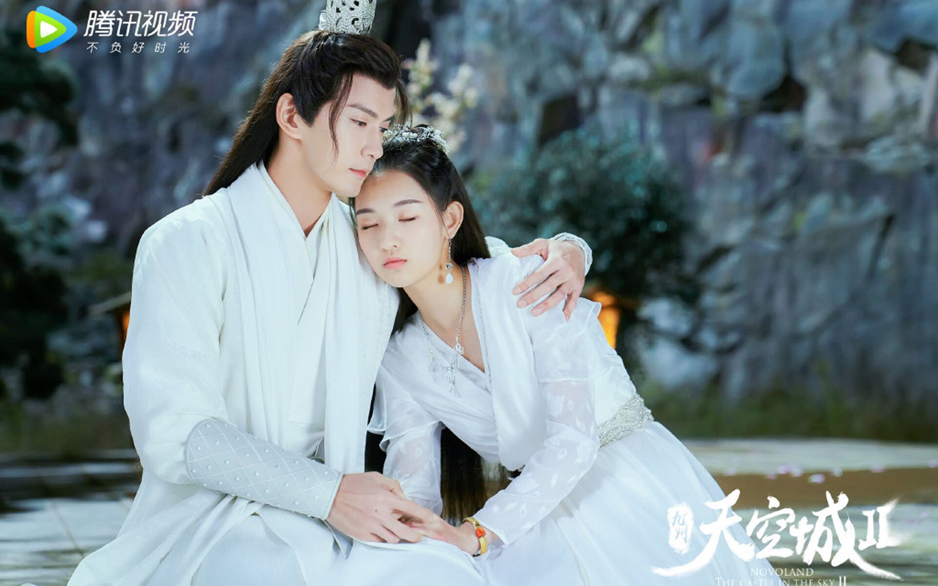 开云官网APP下载-球队在比赛中展现出顽强拼搏的精神，球队在比赛中展现出顽强拼搏的精神修改病句