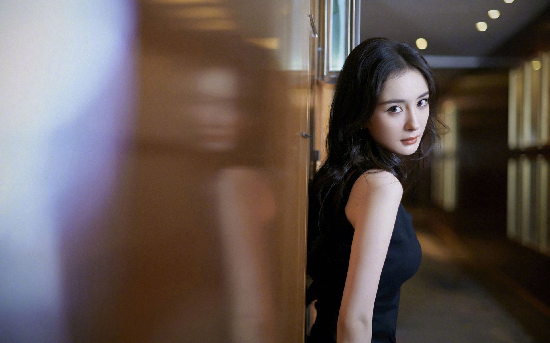 里昂战平巴黎,取得宝贵一分继续领跑积分榜,里昂1_0巴黎