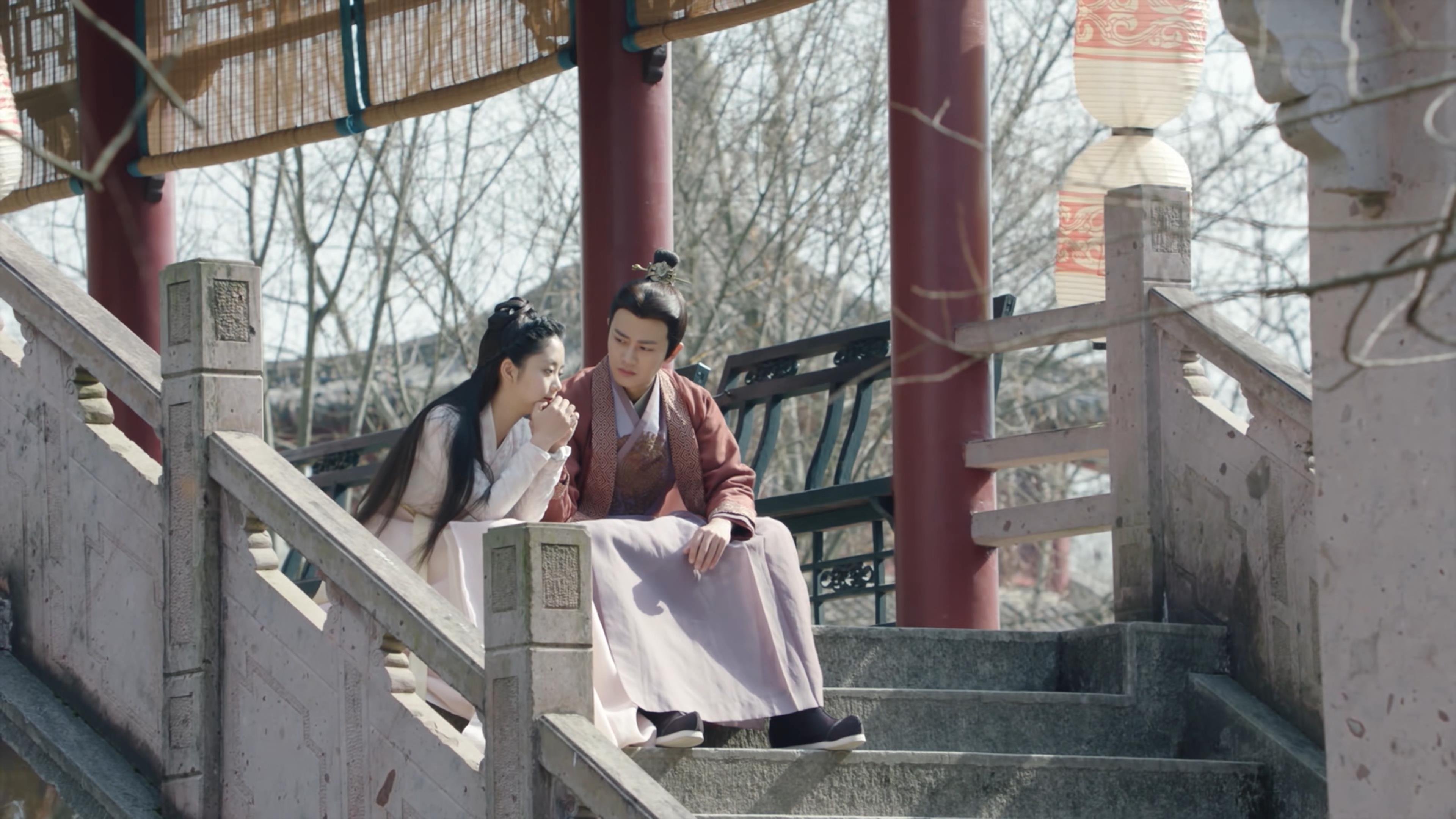 接力女团配合默契 场边掌声雷动,接力赛女子4×200视频