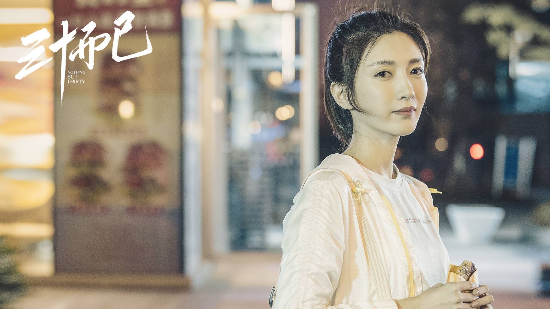 威尔士女子橄榄球队的年轻才俊令人期待,女橄榄球队员