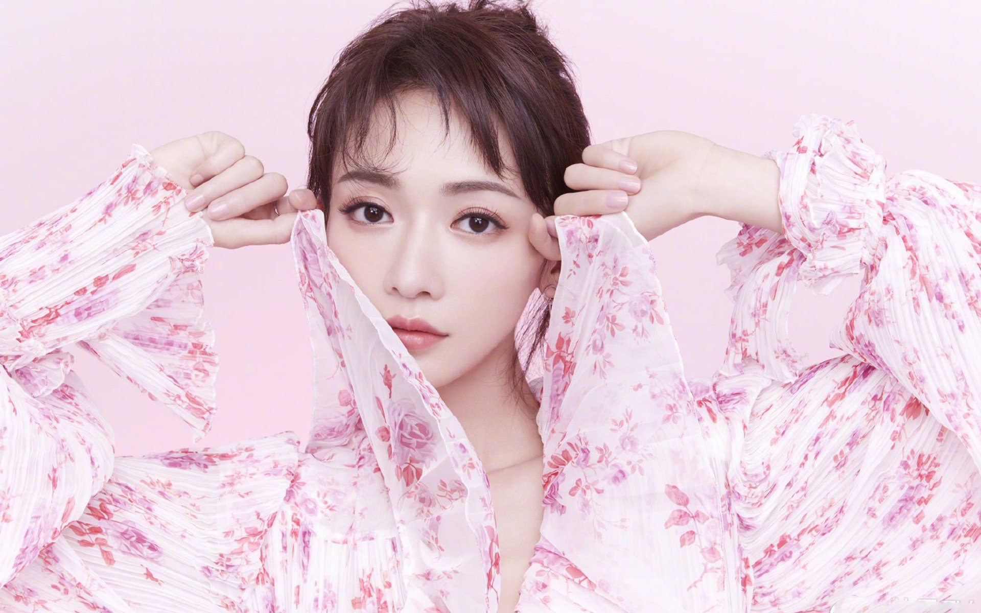 荷兰队在欧洲预赛中表现出色,晋级在望