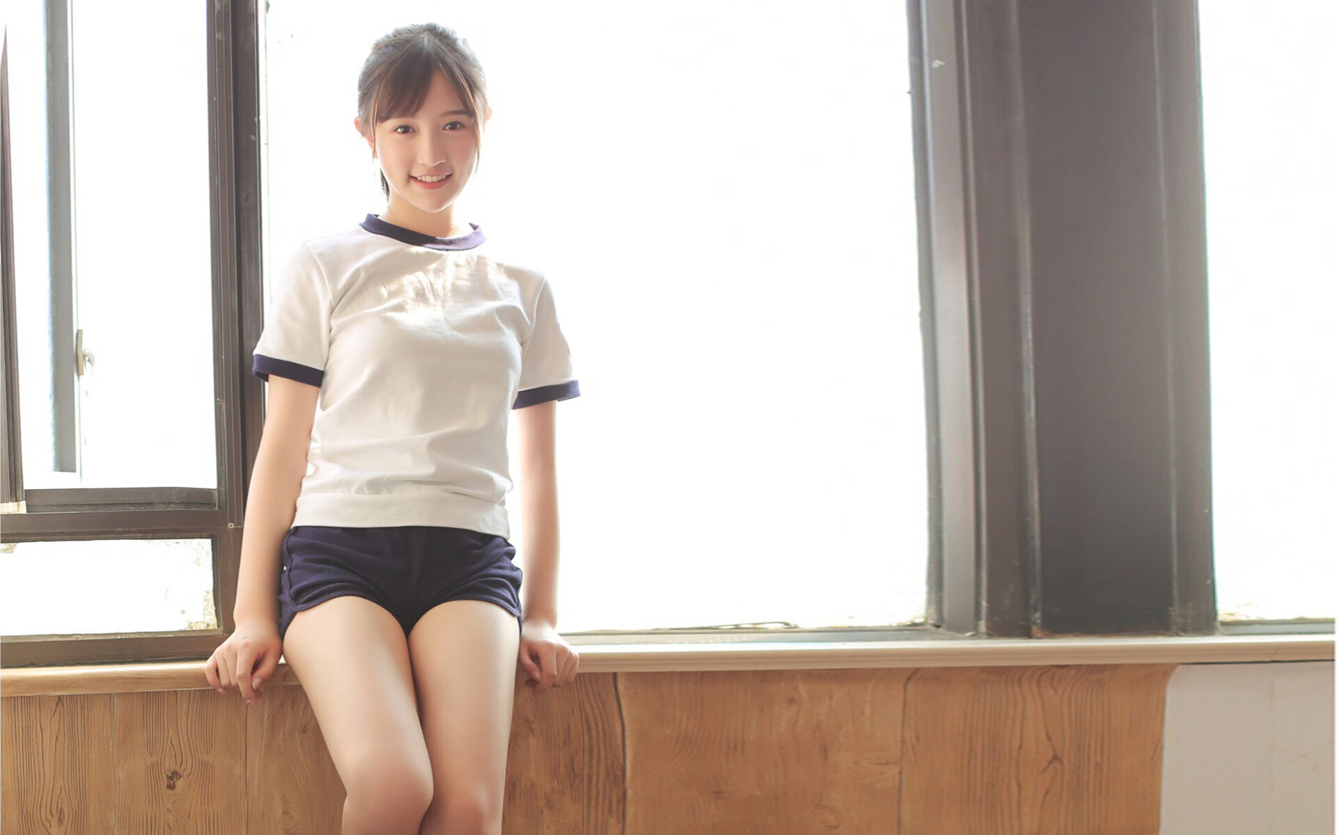 麦金托什稳定发挥赢得掌声不断,麦金托什海报